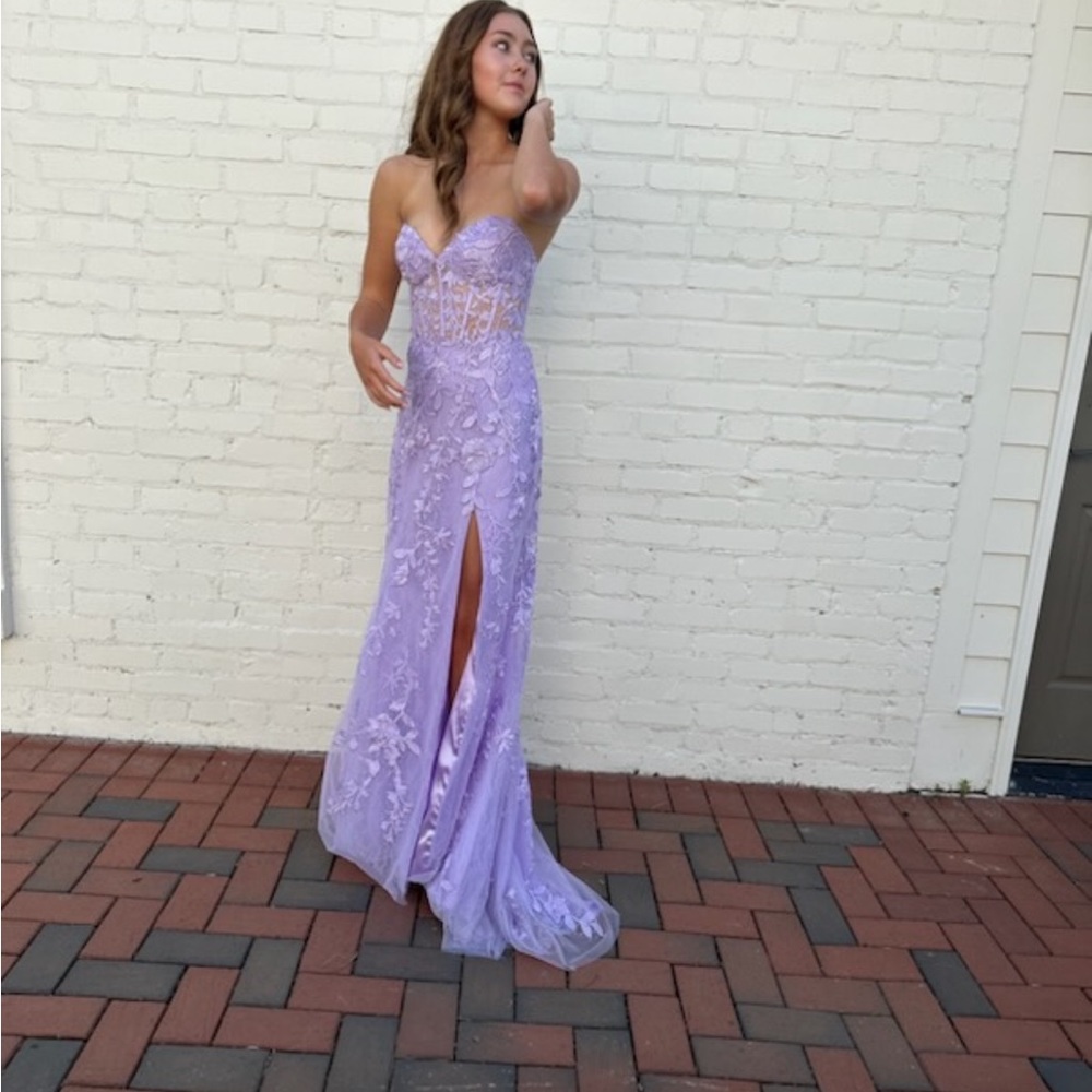 Sherri Hill lilac corset back prom dress